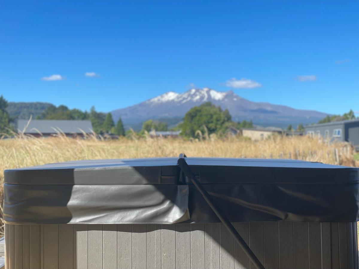 5 Bedroom, Solar On Snowmass Ohakune, Yellow Door 외부 사진